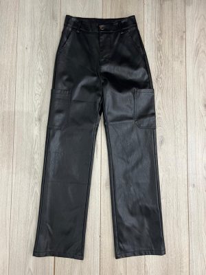 PANTALON CARGO VINIPIEL NEGRO