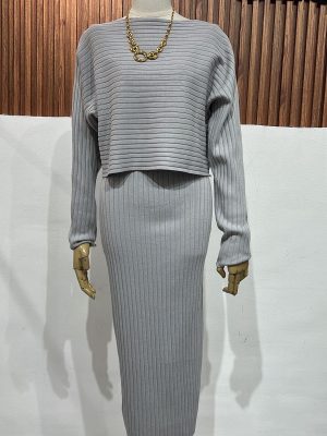 VESTIDO TEJIDO GRIS