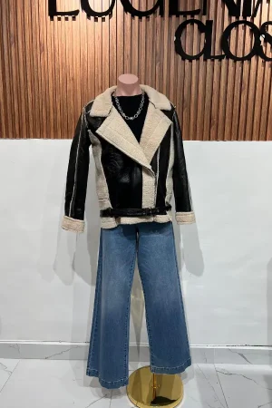 BLACK LEATHER JACKET