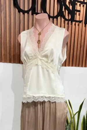 BLUSA ENCAJE CHAMPAGNE